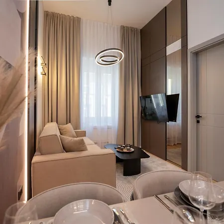 My Space Apartman *
